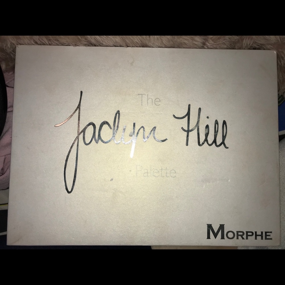 Morphe x Jaclyn Hill 35 Pan Eyeshadow Palette